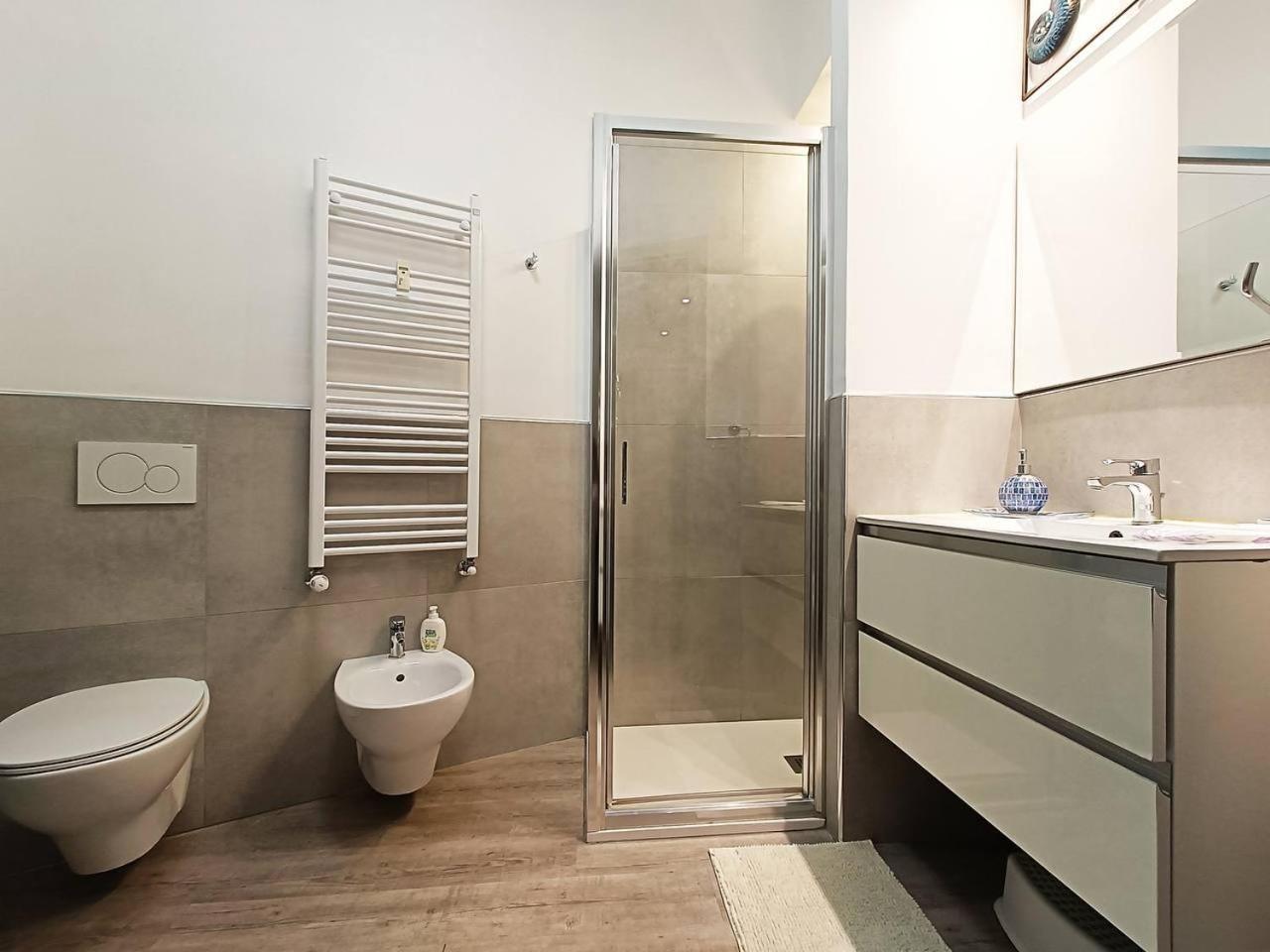 Genova Center Apartment - San Martino Eksteriør billede