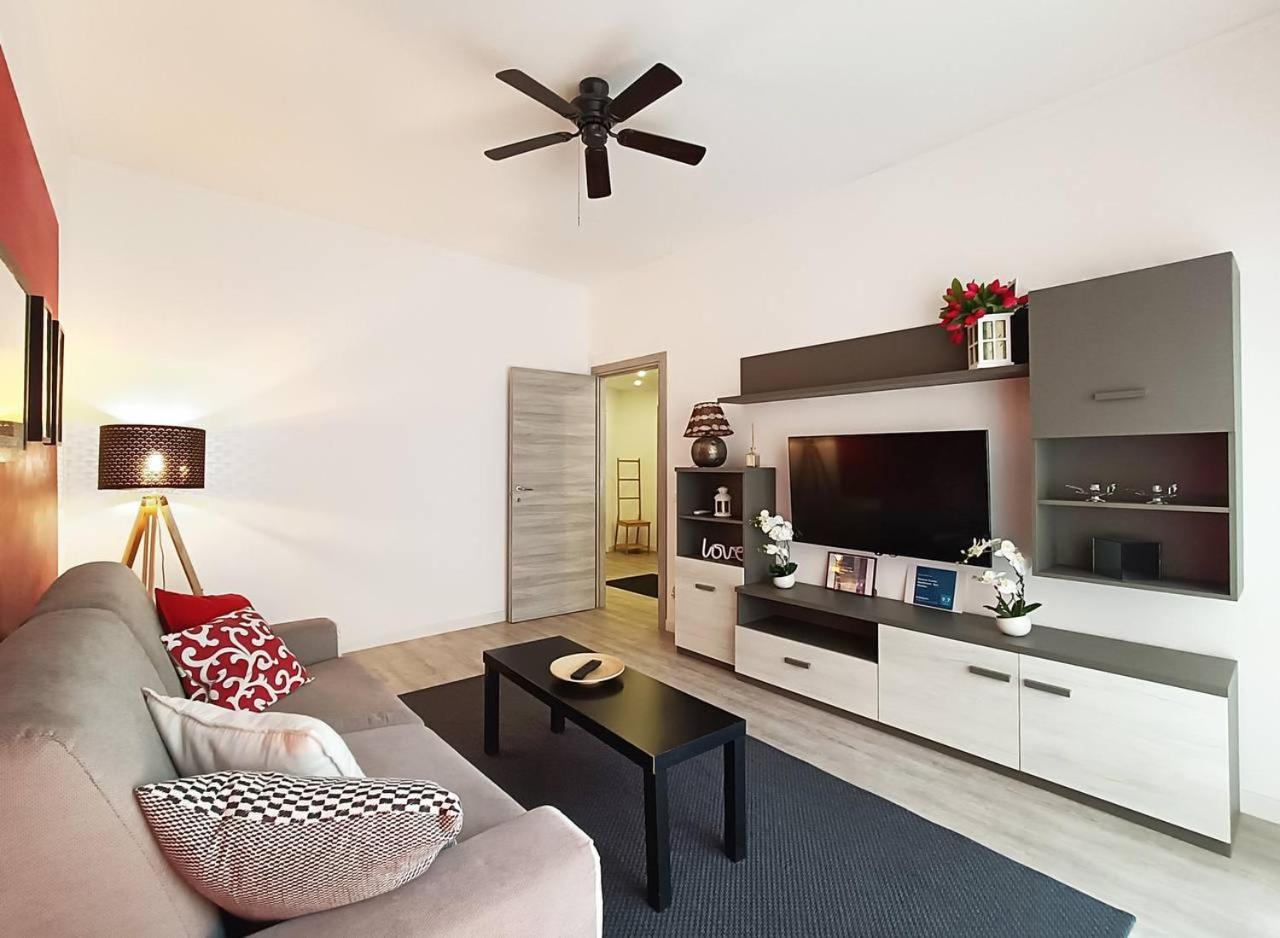 Genova Center Apartment - San Martino Eksteriør billede