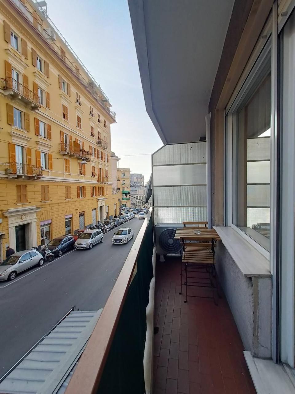 Genova Center Apartment - San Martino Eksteriør billede