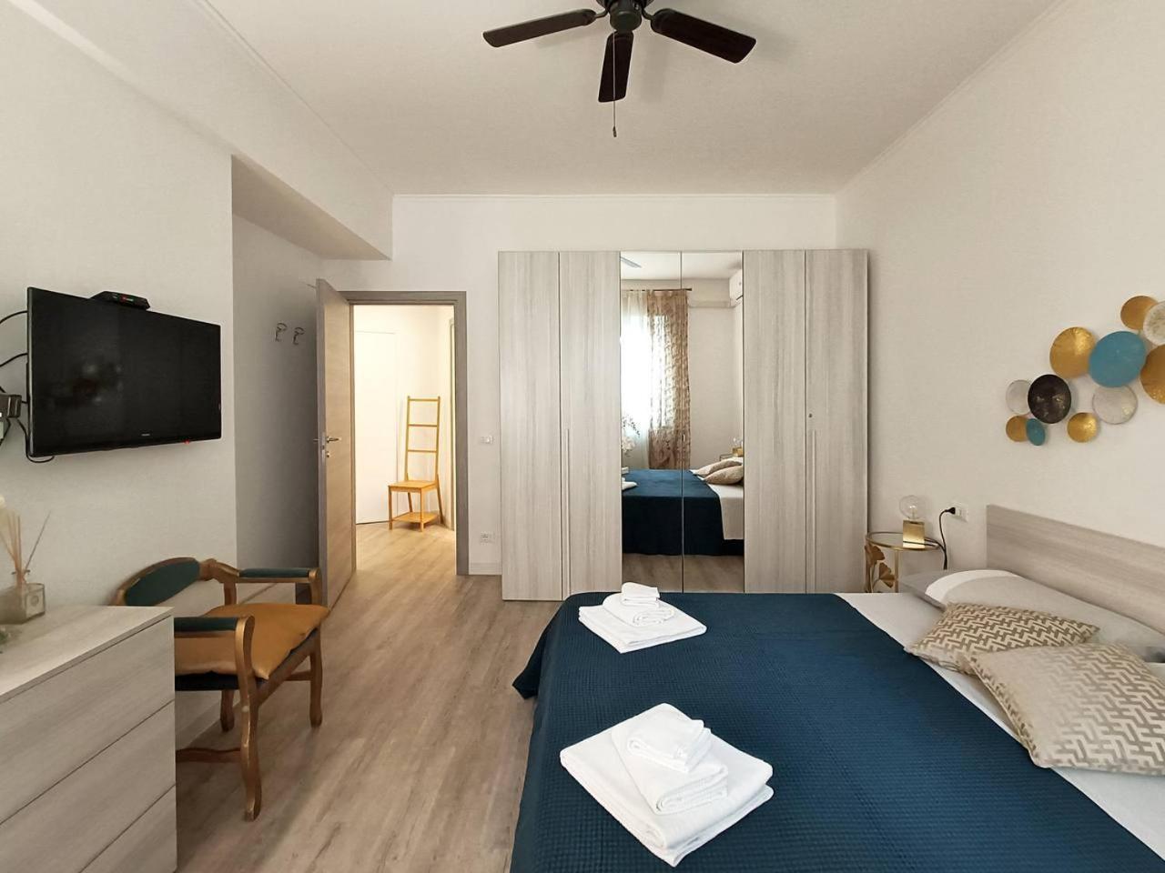 Genova Center Apartment - San Martino Eksteriør billede